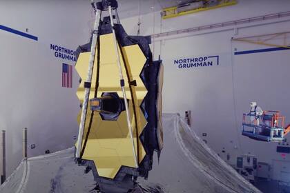 12/05/2021 Espejo primario del James Webb Space Telescope (JWST) POLITICA INVESTIGACIÓN Y TECNOLOGÍA NASA
