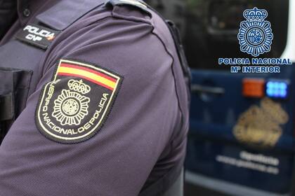 13/02/2023 Agente de la Policía Nacional SOCIEDAD ANDALUCÍA ESPAÑA EUROPA GRANADA POLICÍA NACIONAL