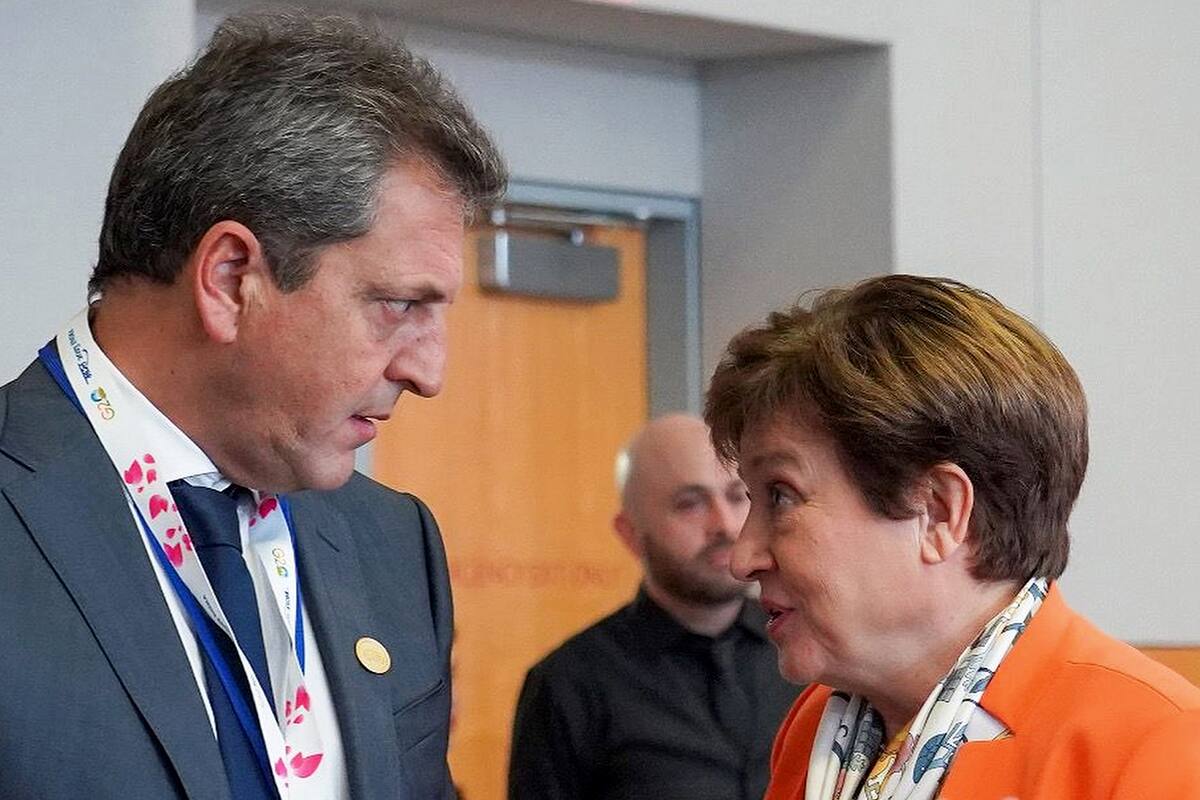 13/04/2023 El ministro de Economía de Argentina, Sergio Massa, y la directora gerente del Fondo Monetario Internacional, Kristalina Georgieva ECONOMIA NORTEAMÉRICA SUDAMÉRICA ESTADOS UNIDOS ARGENTINA TÉLAM
