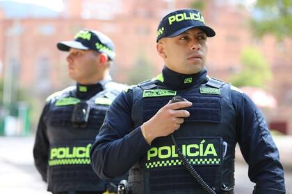 15/01/2022 Agentes de la Policía Nacional de Colombia POLITICA SUDAMÉRICA COLOMBIA POLICÍA NACIONAL DE COLOMBIA