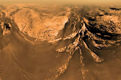 15/02/2024 Este póster muestra una proyección aplanada (Mercator) de la vista de la sonda Huygens de Titán, la luna de Saturno, desde una altitud de 10 kilómetros. POLITICA INVESTIGACIÓN Y TECNOLOGÍA NASA/ JET PROPULSION LABORATORY,