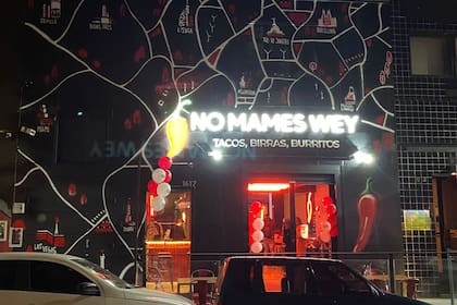 16/06/2023 Local de No Mames Wey en Buenos Aires ECONOMIA GADEA GROUP