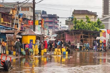 17/02/2022 Una calle inundada por la lluvia en la capital de Madagascar, Antananarivo. SOCIEDAD ESPAÑA EUROPA MADRID INTERNACIONAL UNICEF / RINDRA RAMASOMANANA