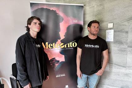 17/05/2024 El actor argentino Felipe Otaño y el director David Mora. CULTURA ESPAÑA EUROPA CASTILLA-LA MANCHA