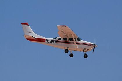 19/01/2023 Cessna 206, el modo de avioneta estrellado. SOCIEDAD EDDIE MALONEY