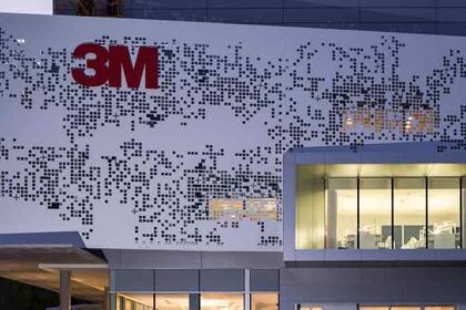 19/11/2013 3M gana un 40% menos en el segundo trimestre por la desconsolidación de su negocio en Venezuela ECONOMIA MADRID ESPAÑA EUROPA 3M