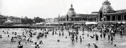 Bristol en 1934 - ARCHIVO LA NACION