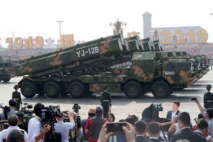 Los tanques, protagonistas del despliegue militar.