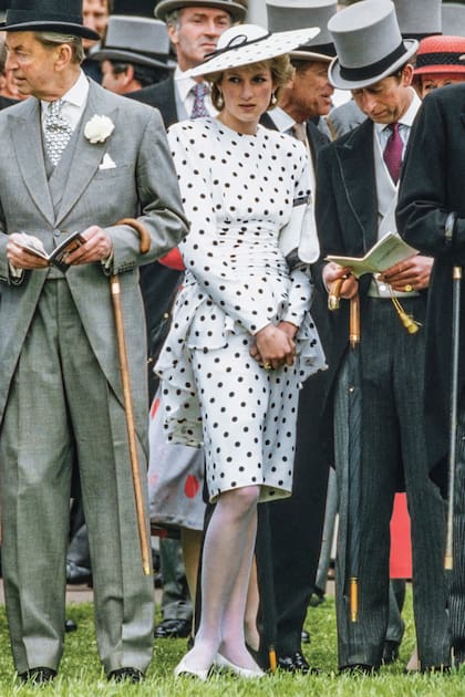 1988. Diana con un look a lunares muy similar al que llevó Kate.