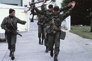 Cuando los militares condenaron a los que condujeron la Guerra de Malvinas y el informe que “sugirió” pena de muerte