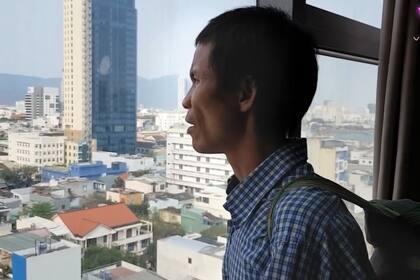 20-10-2021 Un amigo del difunto Ho Van Lang, el 'niño Tarzán' de Vietnam que sobrevivió 40 años en la selva, revela imágenes inéditas de su vida SOCIEDAD YOUTUBE - VIDELO