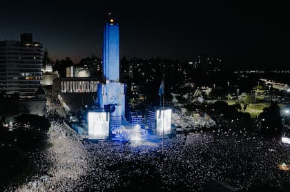 200.000 personas presenciaron los shows de Nicki Nicole y Juan Carlos Baglietto en Rosario