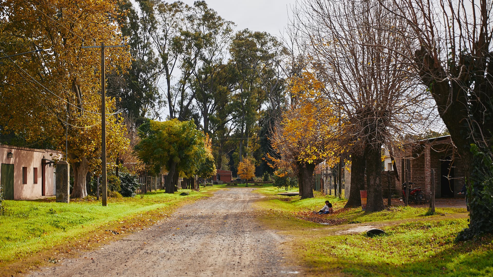 Sarasa, el pueblo bonaerense de 70 habitantes que está reviviendo gracias a los proyectos de dos primos
