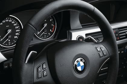 Fórmula 1. Directamente heredadas de la competición, las levas (o paddle-shifts) en el volante ofrecen la deportividad de pasar los cambios en forma manual-secuencial con mucha rapidez