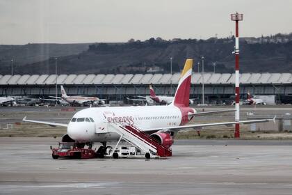 21-11-2019 Un avión de la compañía Iberia en el Aeropuerto de Madrid-Barajas Adolfo Suárez, en Madrid a 21 de noviembre de 2019. ECONOMIA Eduardo Parra - Europa Press