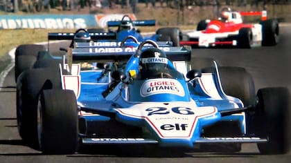 Laffite, Depailler y Reutemann liderando la prueba en el autódromo de Buenos Aires a fines de los setenta