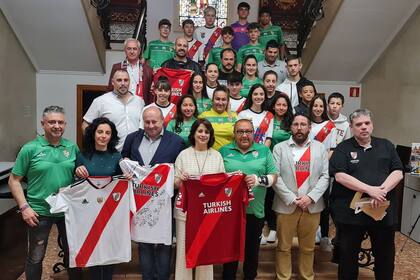 21/04/2023 Presentación de la Escuela River Plate Fuensport Teruel, la segunda escuela que el Atlético River Plate instaura en España DEPORTES AYUNTAMIENTO DE TERUEL