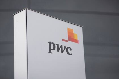 22/02/2021 Torre de PwC en España, en Madrid (España), a 22 de febrero de 2021. El consejo de administración de Almirall someterá al visto bueno de la junta general de accionistas, prevista para el próximo 7 de mayo, el nombramiento de KPMG como nuevo auditor de sus cuentas desde este mismo año y hasta 2023, en sustitución de PwC. ECONOMIA Eduardo Parra - Europa Press