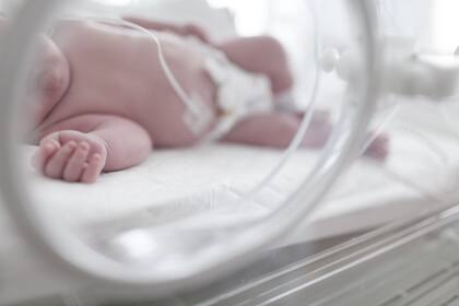22/04/2015 Recien nacido. Incubadora ESPAÑA EUROPA MADRID SALUD JORGE GARCIA ROMEU SENANTE