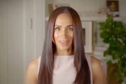 23 de abril. Meghan en una charla TED, en la que presentó a su amigo, el fotógrafo Misan Harrimany, y habló sobre su participación en las manifestaciones de Black Lives Matter.