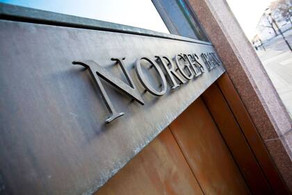 24-02-2012 Nombre de Norges Bank en la fachada de su sede en Oslo. POLITICA ECONOMIA EMPRESAS NORGES BANK