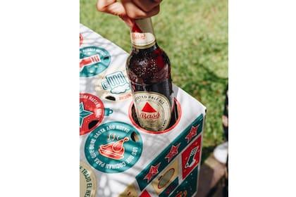 24 cervezas especialmente inspiradas en cada uno de los personajes de la Navidad. Para disfrutar en buena compañía. Bevybar, $1300