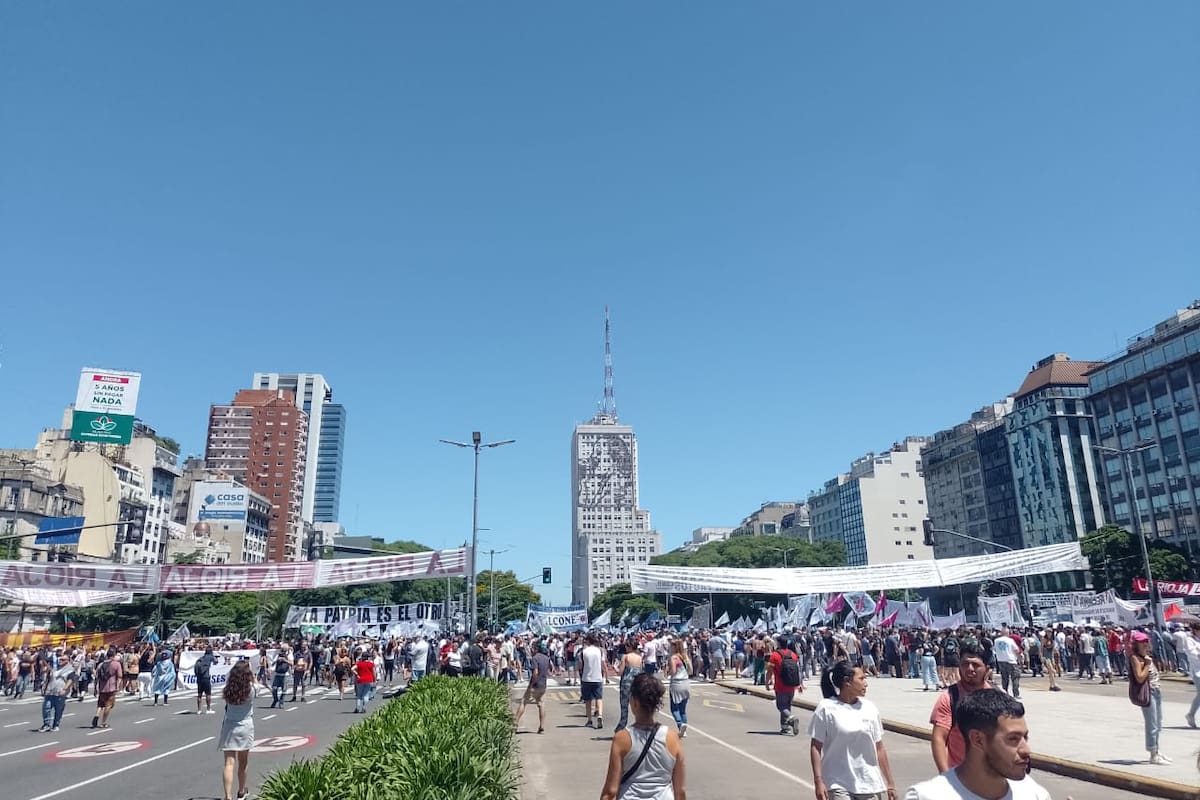 24 de enero, paro y movilización convocados por la CGT