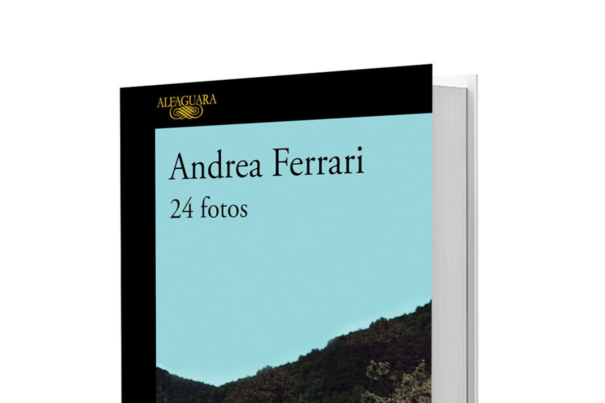 24 fotos, de Andrea Ferrari