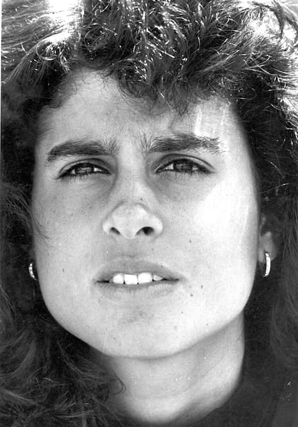 24) Un primer plano, en diciembre de 1991. La belleza y la frescura de Sabatini siempre resultaron una gran atracción para el público.