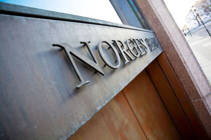 24/02/2012 Nombre de Norges Bank en la fachada de su sede en Oslo. ECONOMIA EMPRESAS NORGES BANK