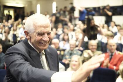 26/08/2024 Josep Borrell, alto representante de la Unión Europea para Asuntos Exteriores y Política de Seguridad, este lunes en Pamplona en los Cursos Europeos de Verano.. "Los europeos no estamos preparados para hacer frente a la dureza del mundo", afirma al recibir el Premio Navarra Puerta de Europa POLITICA ESPAÑA EUROPA NAVARRA EDUARDO SANZ-EUROPA PRESS