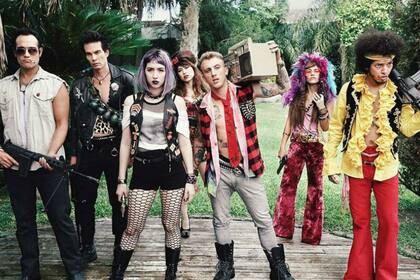 27: El Club de los malditos, la nueva producción de Nicanor Loreti, arriba a la plataforma este mes, junto a otras interesantes propuestas