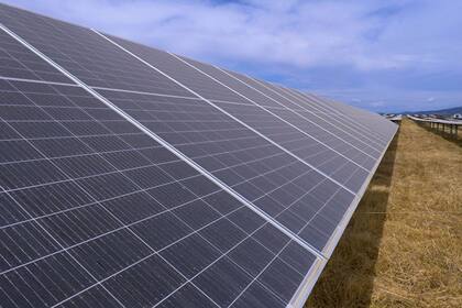 27/09/2022 Planta fotovoltaica con seguidores solares de PV Hardware ECONOMIA PV HARDWARE
