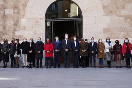 28-12-2021 Minuto de silencio en el Palau por el asesinato de Elche COMUNIDAD VALENCIANA ESPAÑA EUROPA VALENCIA SOCIEDAD GVA