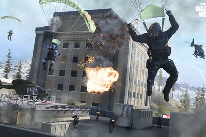 28/02/2024 Call of Duty: Warzone Mobile. Call of Duty: Warzone Mobile llegará a los dispositivos Android e iOS el 21 de marzo, un lanzamiento global que permitirá a los jugadores jugar desde cualquier lugar manteniendo su progreso en otros títulos de la franquicia. POLITICA CALL OF DUTY