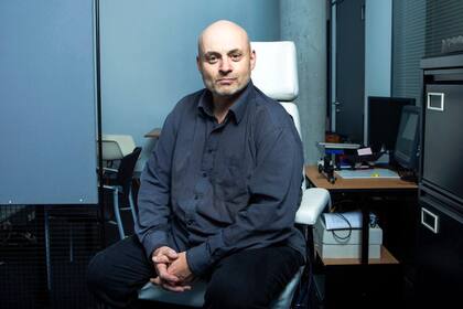 28.11.20 03:16 Michel Desmurget: “El consumo digital exacerbado devora todo lo emocional y lo cognitivo de nuestra humanidad”