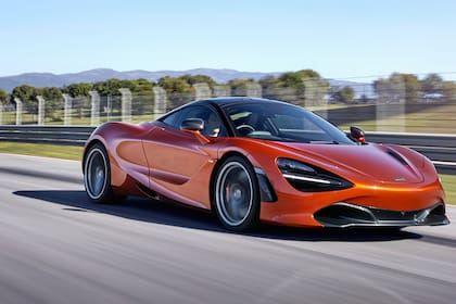 2,9 segundos son los que necesita este McLaren 720S para acelerar de 0 a 100 km/h