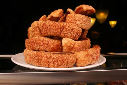 29/05/2024 Imagen de varios torreznos. SALUD ASOCIACIÓN DE FABRICANTES DE TORREZNO DE SORIA