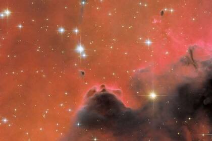 29/09/2023 Nebulosa roja captada por el telescopio espacial Hubble POLITICA INVESTIGACIÓN Y TECNOLOGÍA NASA'S HUBBLE SPACE TELESCOPE, ESA/HUBBLE, R. SAHA