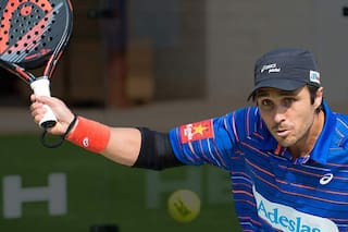 Belasteguín, el argentino que es el N° 1 del padel y es "maestro" de Iniesta y P