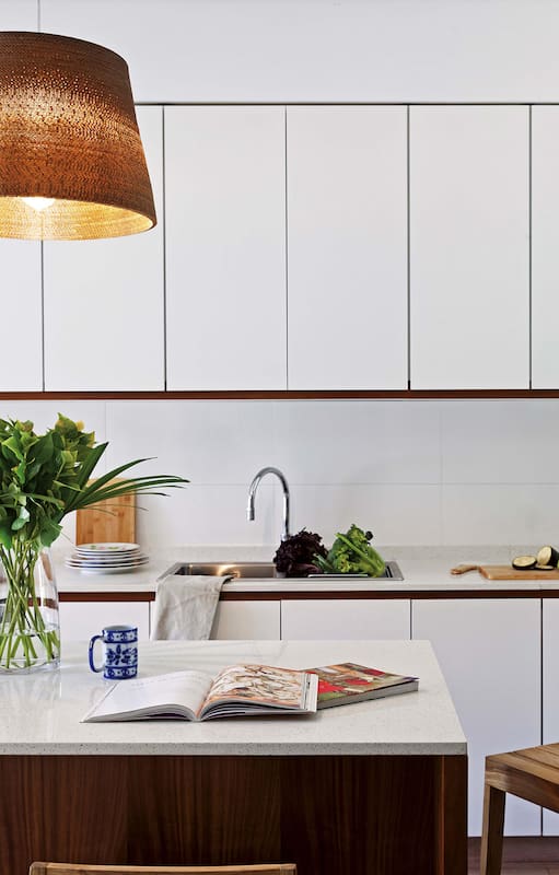Irreconocible. Giro total en una cocina que sumó metros, luz natural y vista hacia el jardín