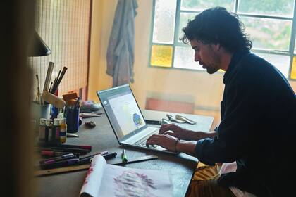 30/11/2023 El nuevo ordenador portátil HP Pavilion de 16 pulgadas. POLITICA HP