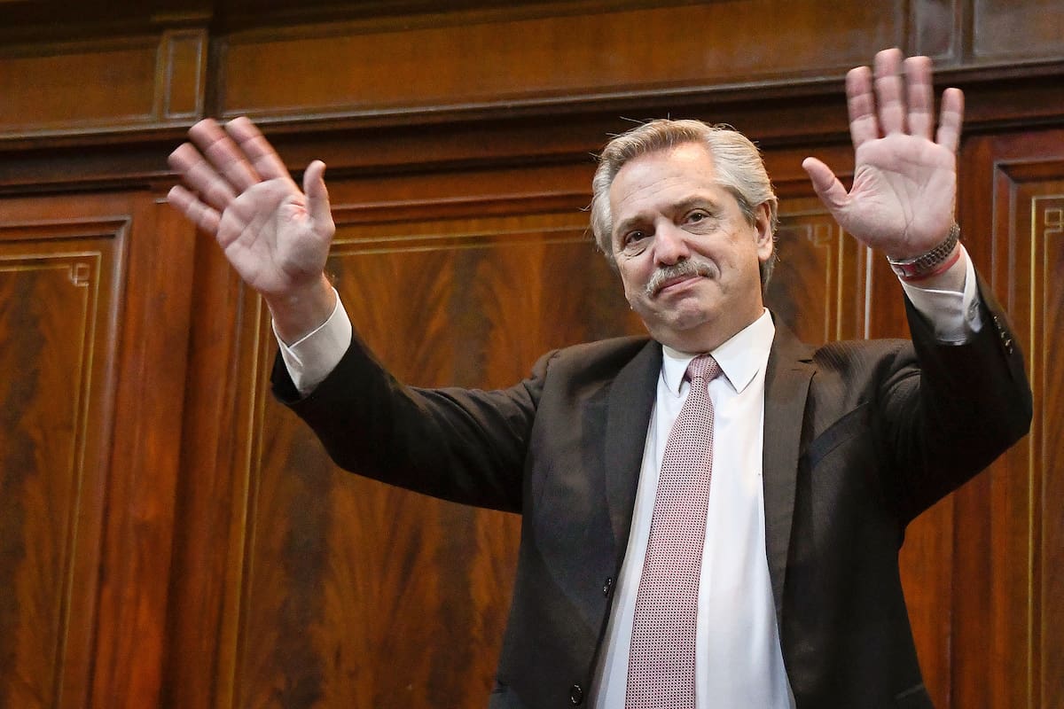 30/9/19 Alberto Fernández cierra una jornada en homenaje al profesor emérito y ex procurador general de la Nación Esteban Righi en la Facultad de Derecho de la UBA