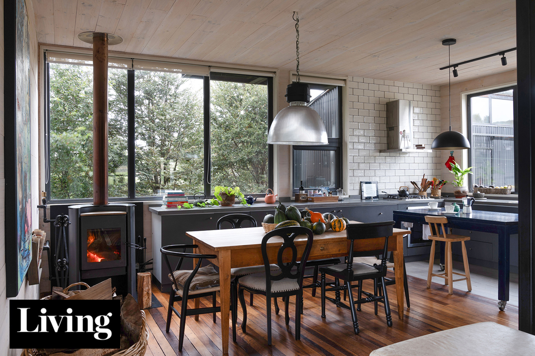 Inspirada en el entorno: una arquitecta diseñó su propia casa-galpón en Puerto Varas