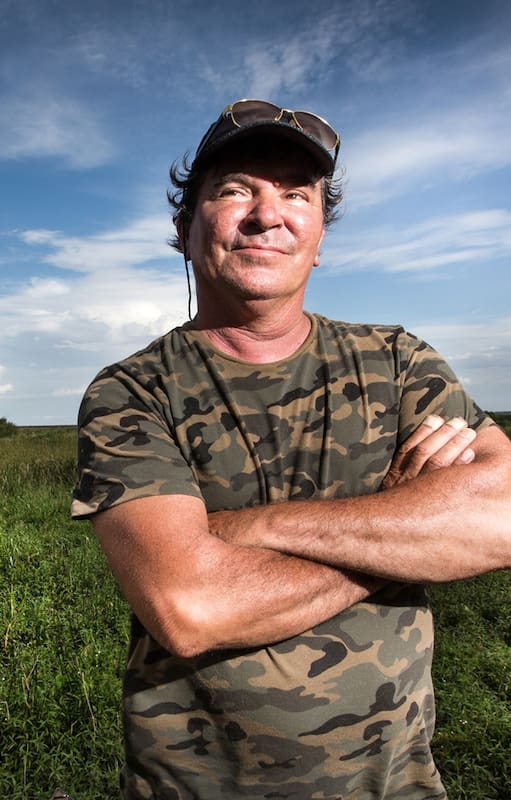 La increíble historia del hombre que vende las islas que nacieron frente a San Isidro