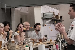 De EEUU a San Telmo. Cruzó 13 fronteras en auto y lo cuenta en su restaurante