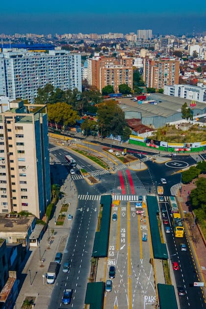 Nuevo metrobús: completan la obra pendiente que demandó la demolición de edificios en una zona clave de la ciudad