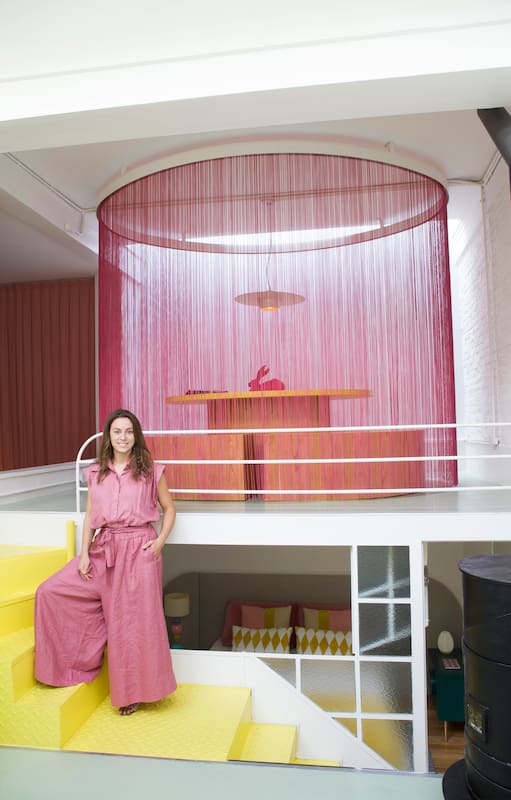 Un estudio reformó este PH como base en Buenos Aires de sus clientes tucumanos o un alquiler temporario que se destaca entre miles