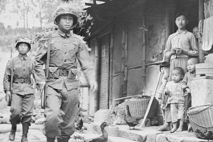 4 claves que explican la profunda transformación de Taiwán de un país pobre y autoritario a una próspera democracia