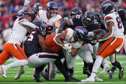 41 años, Marcedes Lewis se convierte en el ala cerrada más viejo en jugar un partido de la NFL